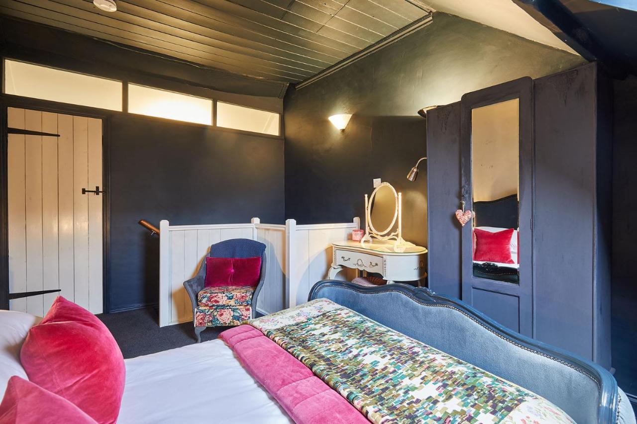Host & - Dotty's Coastal Retreat *